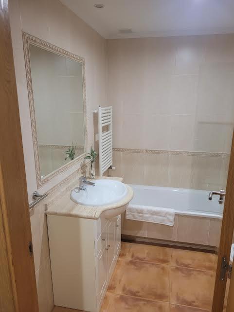 Nagale Apartment *